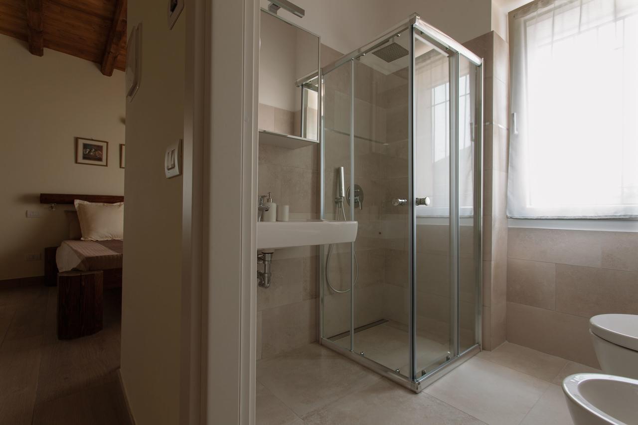 Cascina San Martino Bed & Breakfast Passirano ภายนอก รูปภาพ